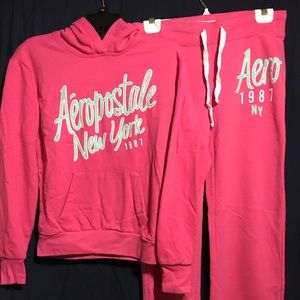 Pink Aeropostale Sweatsuit